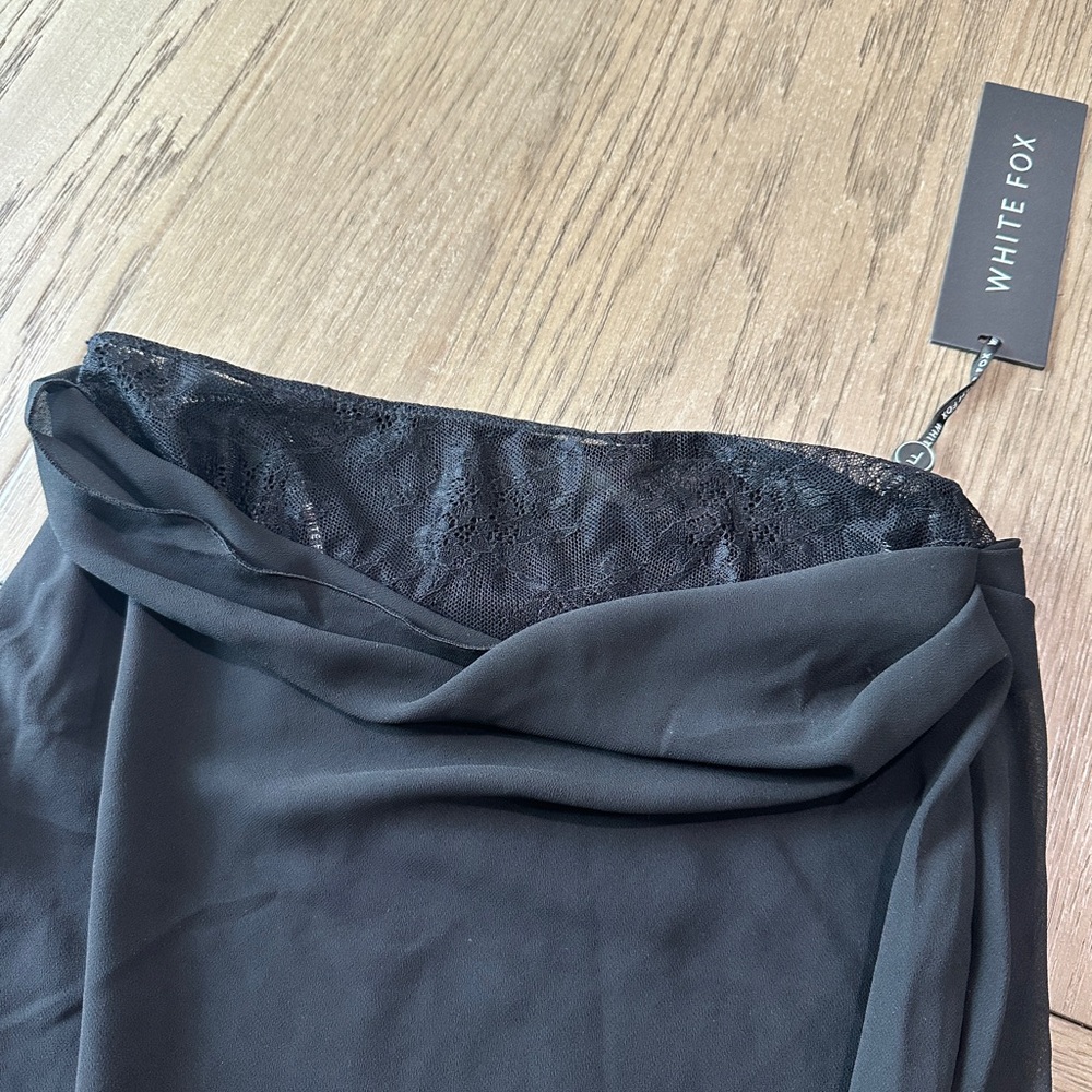 NEW! White Fox Boutique It’s a Sign Maxi Skirt Size Small Black - Picture 11 of 14